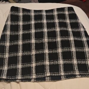 Banana Republic Black and White Checkered A-Line Skirt